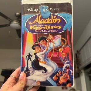 Disney Aladdin and the King of Thieves VHS with Blue and Red Accents
